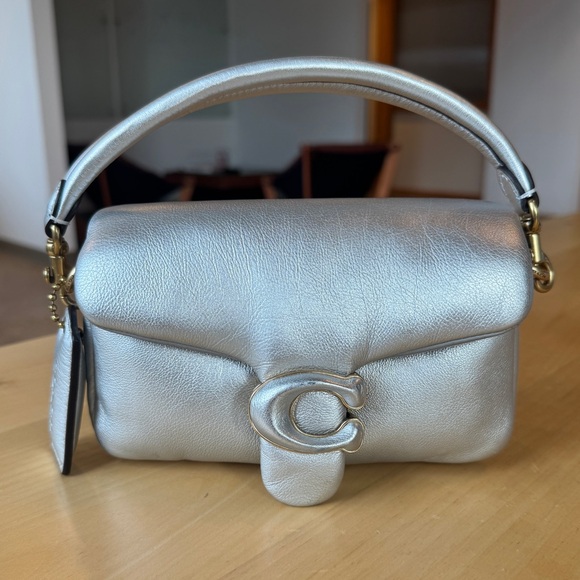 coach silver pillow tabby 18 - Picture 4 of 9